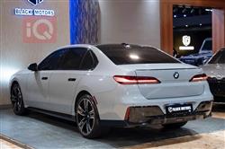 بي ام دبليو الفئة 7